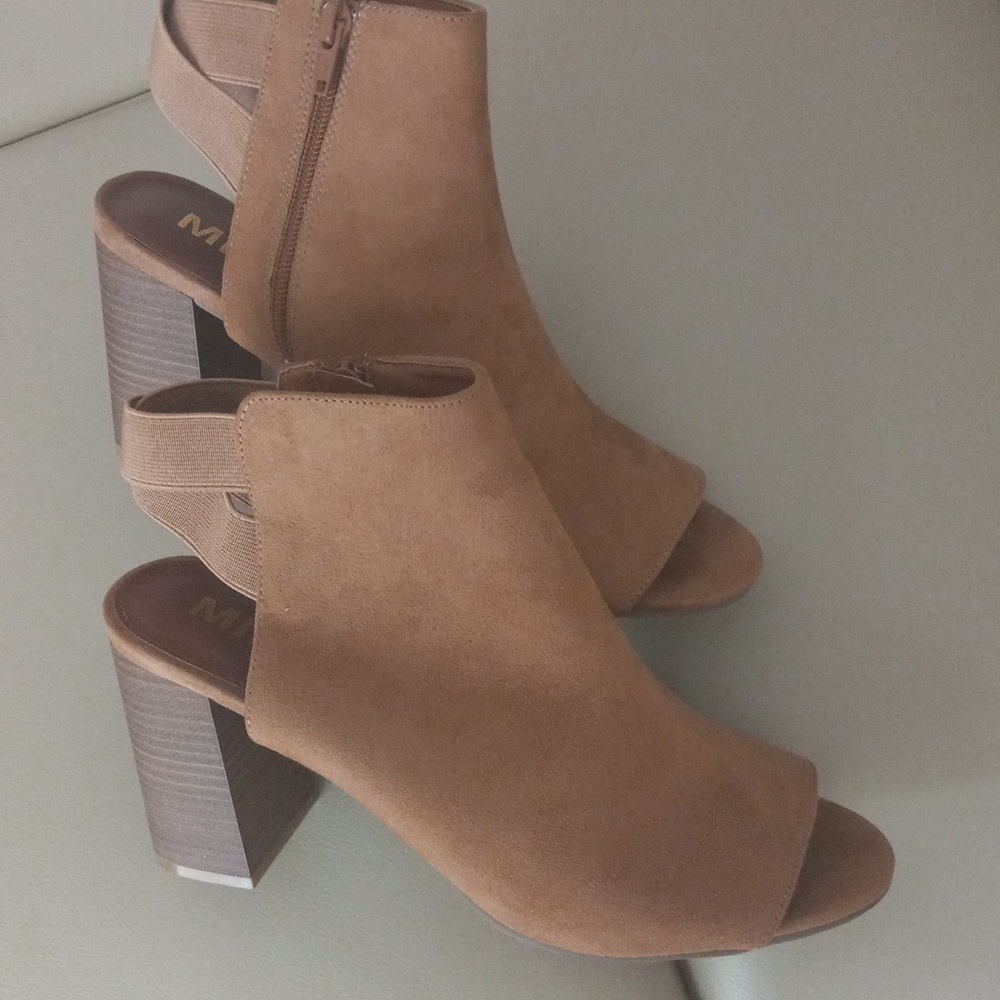 Tan Suede Peep-Toe Block Heel Booties By MIA Size 10